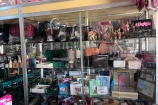 VENDO UM PONTO COMERCIAL COM TODO ESTOQUE DE VARIEDADES NO RIO BRANCO.        
